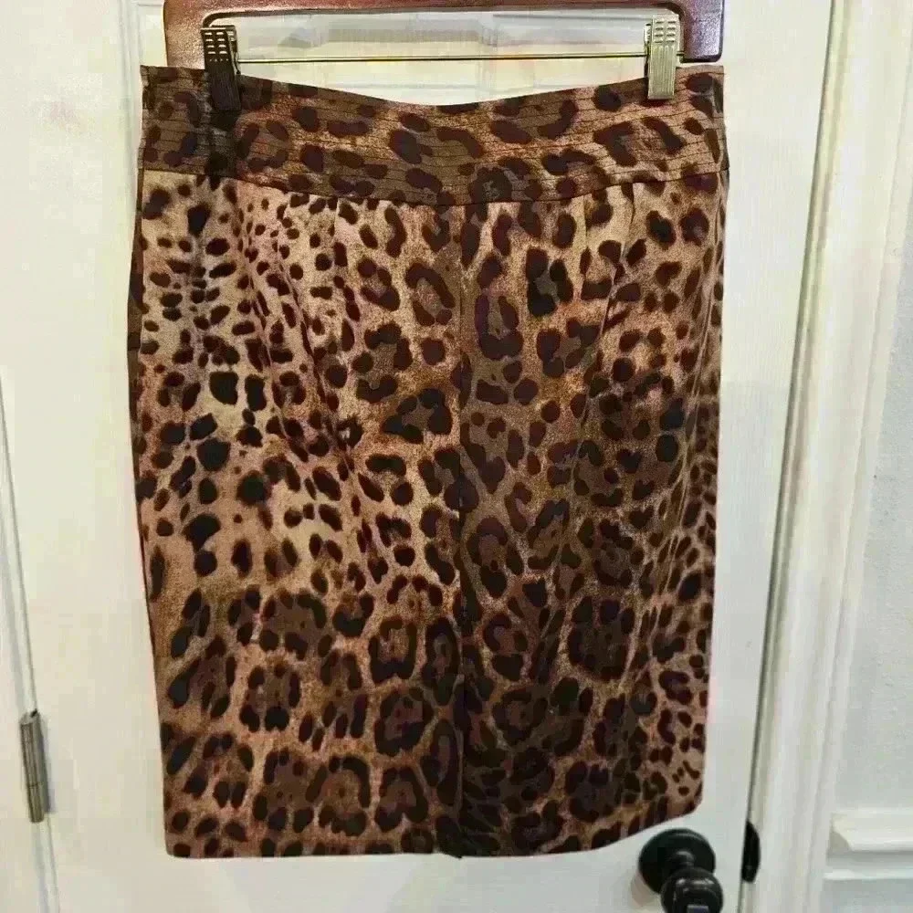 Rafaella Petite Leopard Print Skirt with Back Slit - Picture 1 of 5